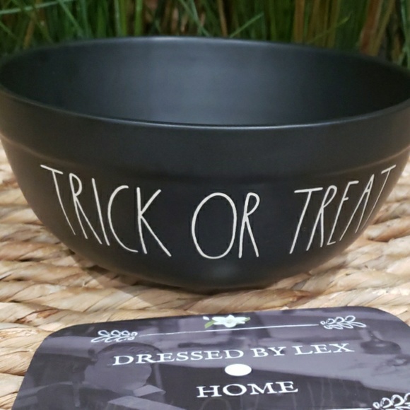 Rae Dunn Other - NWT HTF Rae Dunn TRICK OR TREAT Black Bowl